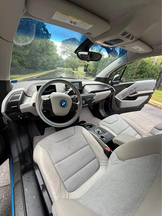 2014 BMW i3 - Image 9 of 12