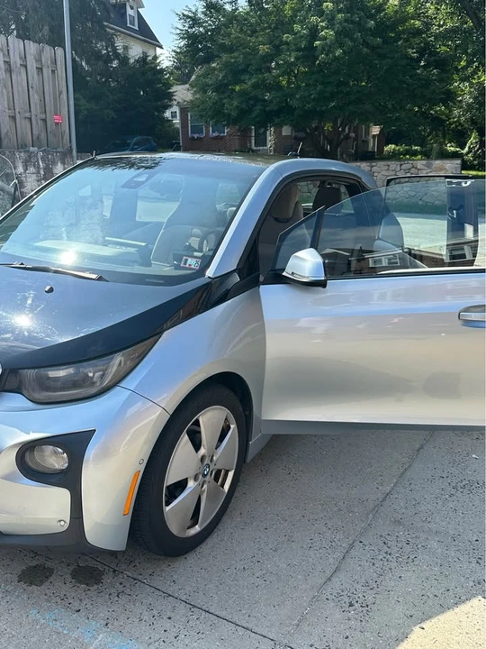 2014 BMW i3 - Image 9 of 18