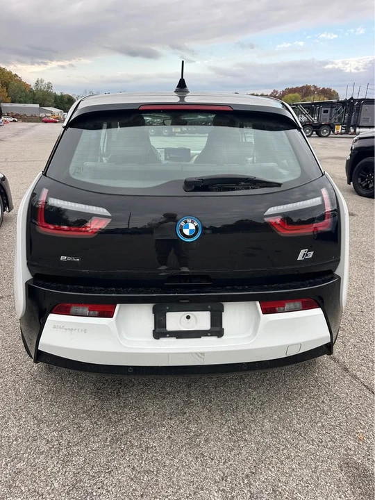 2014 BMW i3 - Image 4 of 11