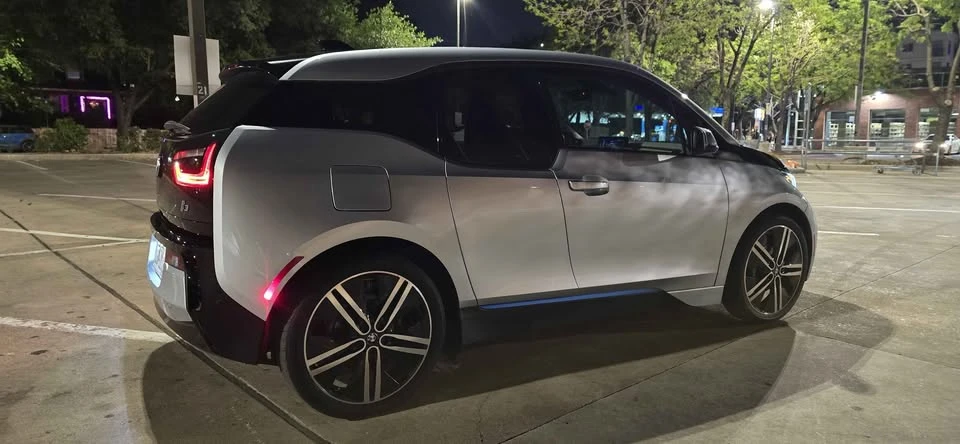 2014 BMW i3 - Image 4 of 10