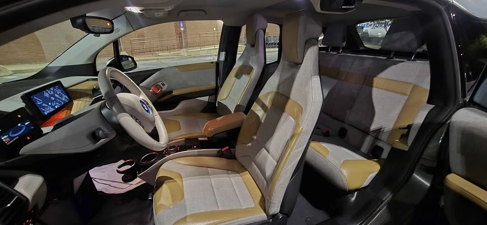 2014 BMW i3 - Image 8 of 10