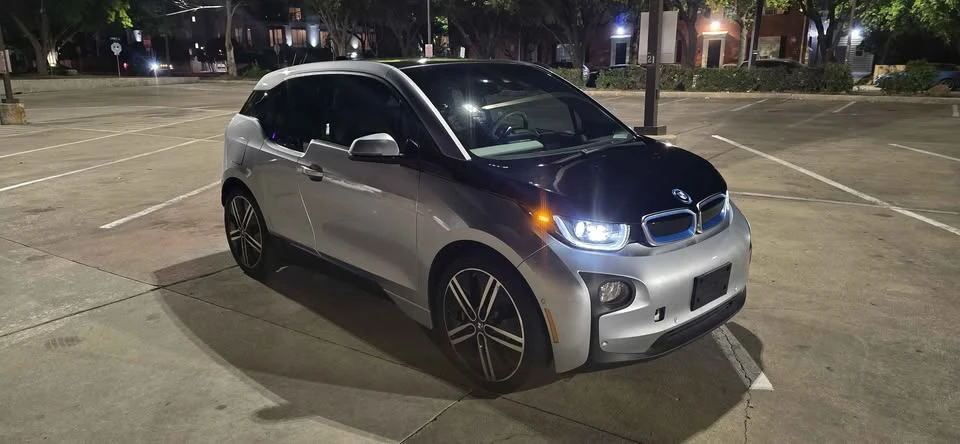 2014 BMW i3 - Image 2 of 10