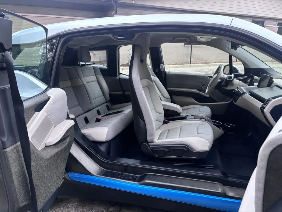 2014 BMW i3 - Image 19 of 20
