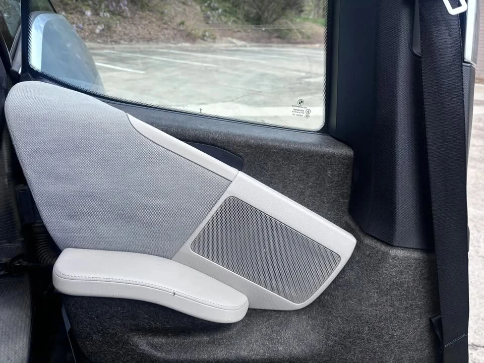 2014 BMW i3 - Image 13 of 20