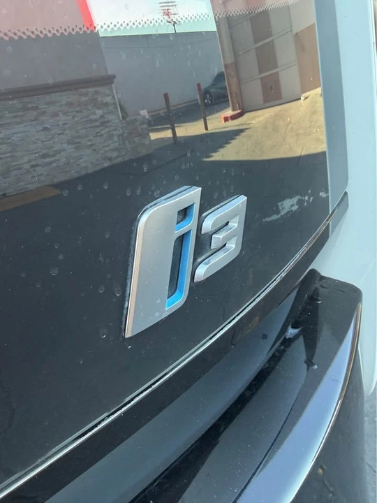 2014 BMW i3 - Image 10 of 18