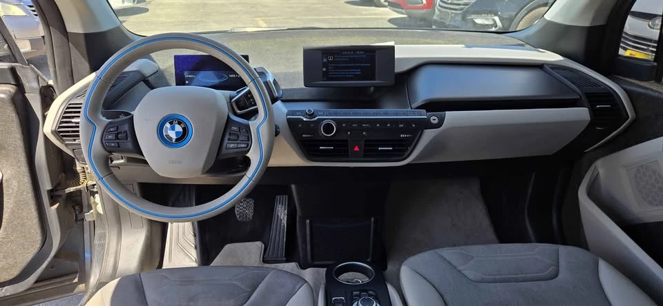 2014 BMW i3 - Image 16 of 20