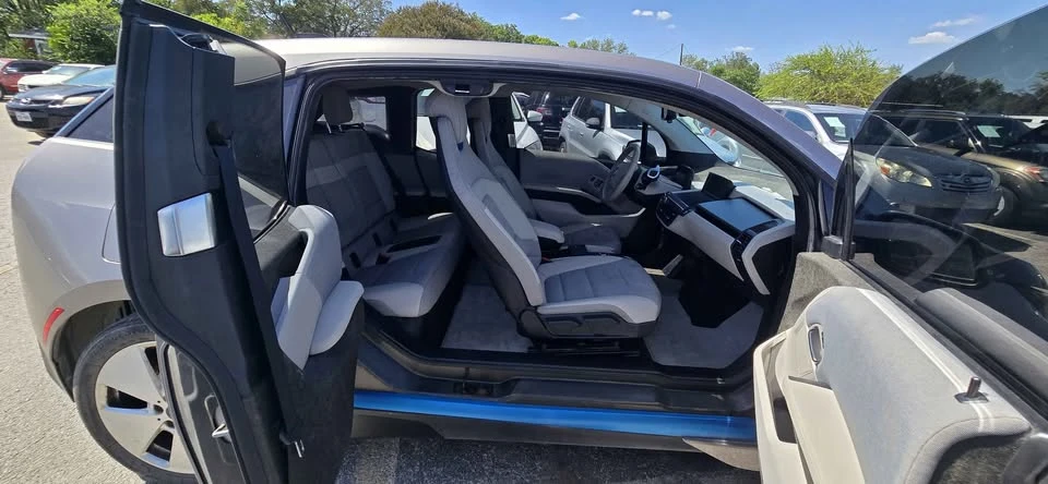 2014 BMW i3 - Image 12 of 20