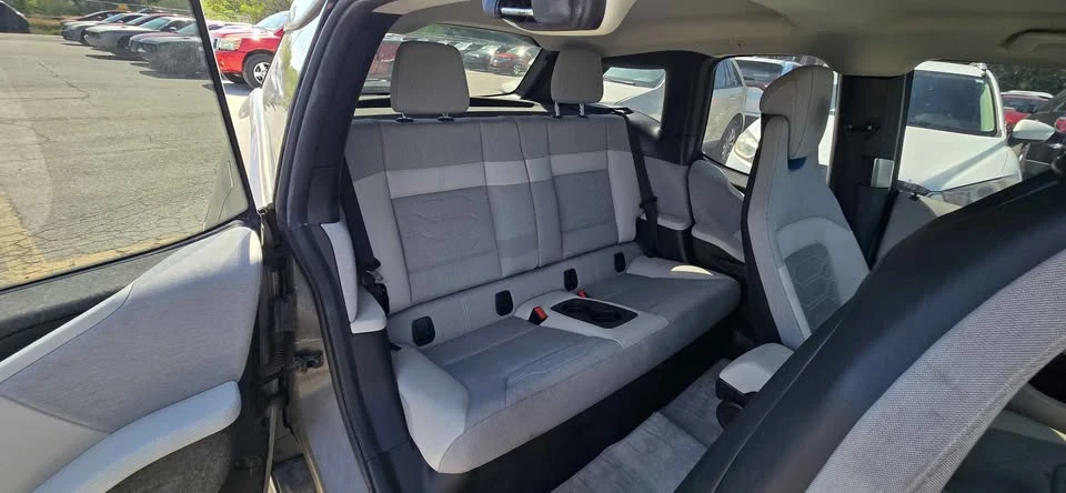 2014 BMW i3 - Image 13 of 20