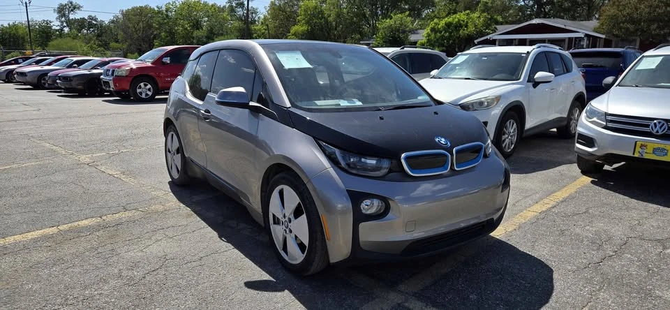 2014 BMW i3 - Image 7 of 20