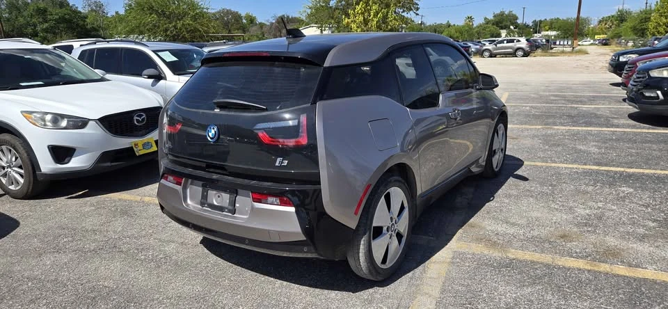 2014 BMW i3 - Image 5 of 20