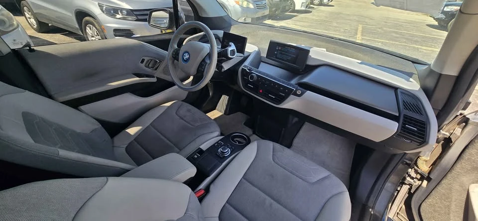 2014 BMW i3 - Image 11 of 20