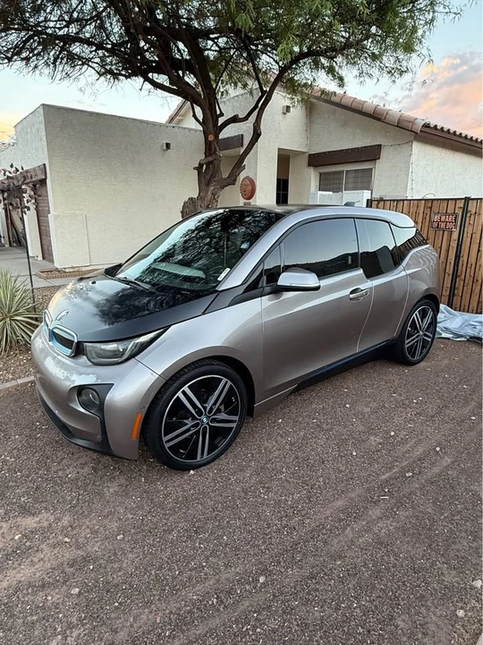 2014 BMW i3 - Image 2 of 11