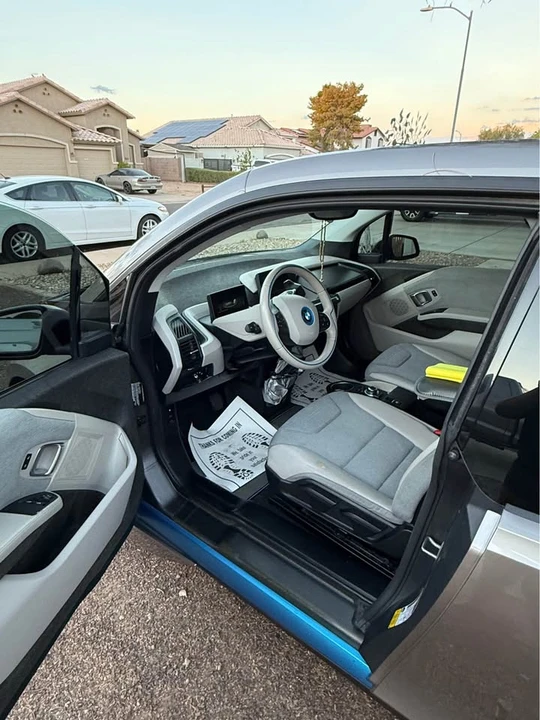 2014 BMW i3 - Image 5 of 11