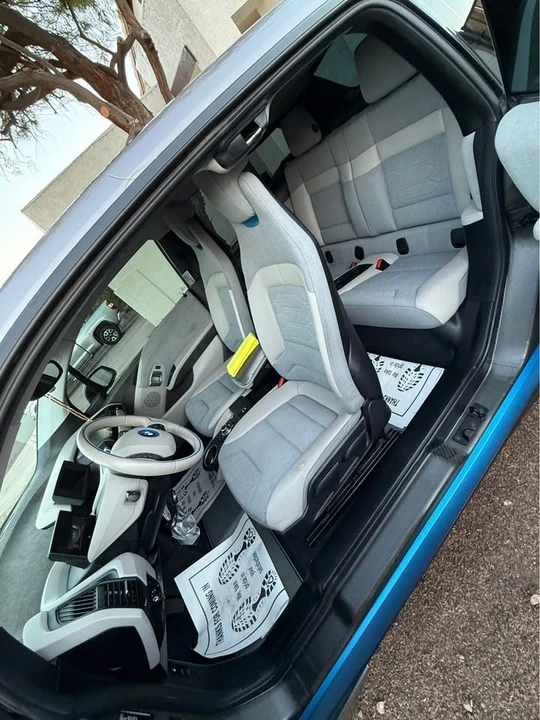 2014 BMW i3 - Image 9 of 11