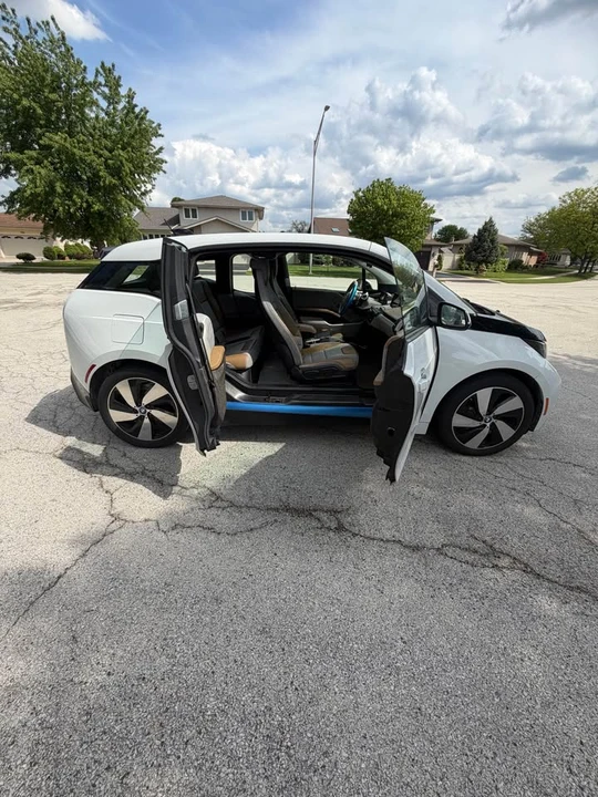 2014 BMW i3 - Image 8 of 20
