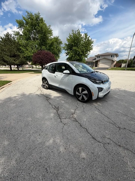 2014 BMW i3 - Image 2 of 20