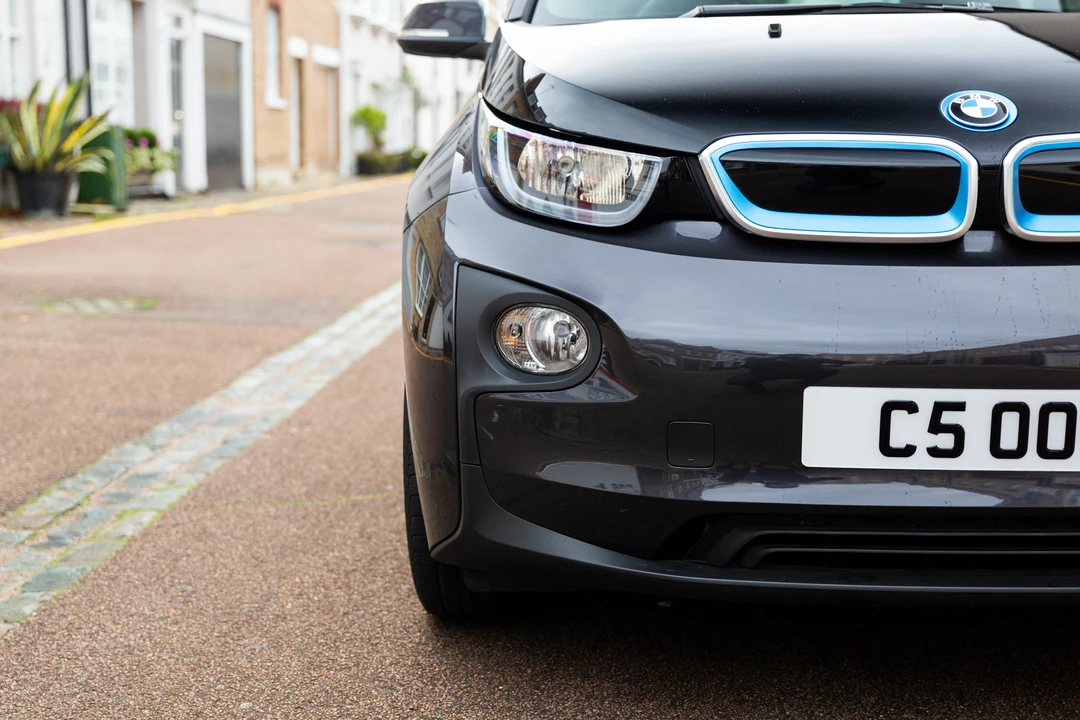 2014 BMW i3 - Image 9 of 31