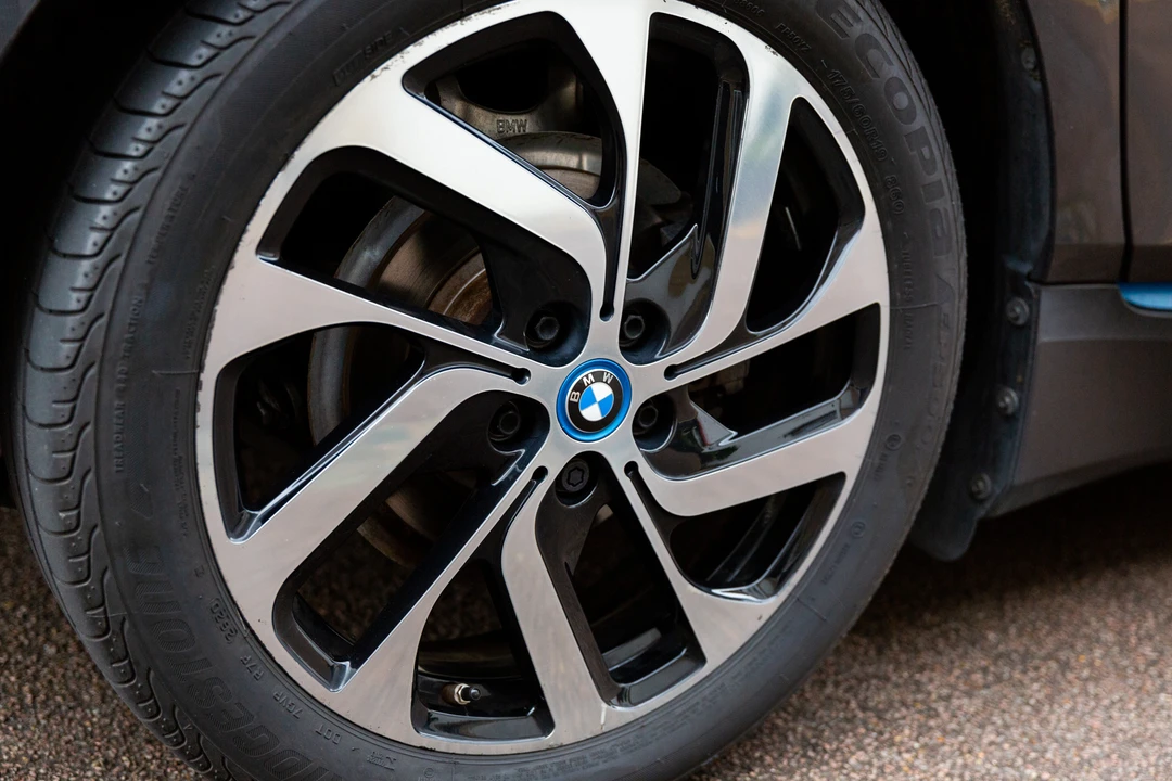 2014 BMW i3 - Image 24 of 31