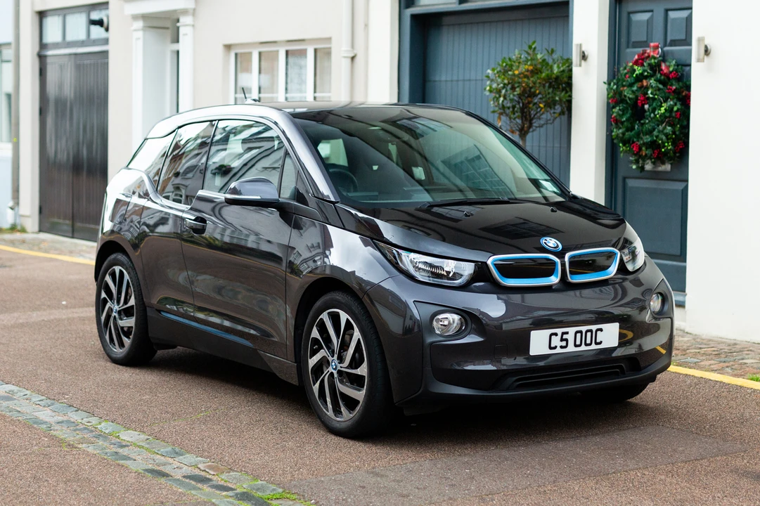 2014 BMW i3 - Image 2 of 31