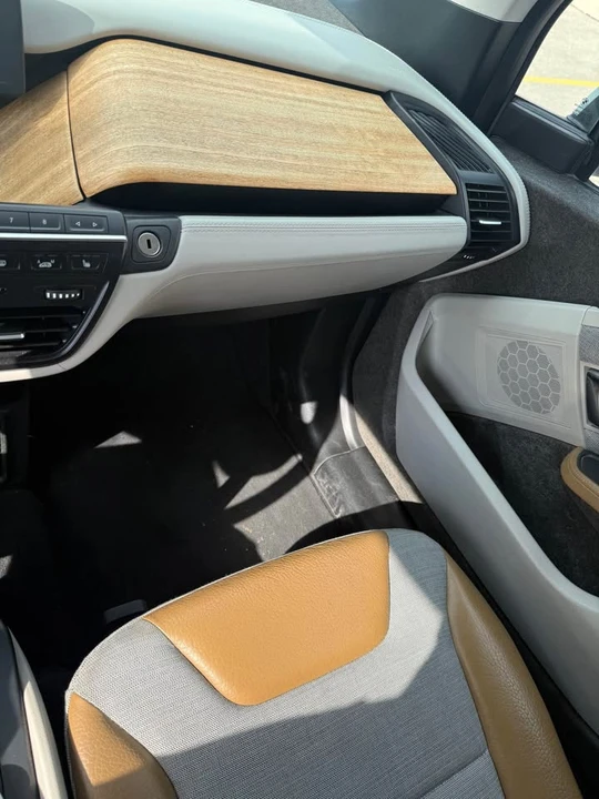2014 BMW i3 - Image 10 of 10