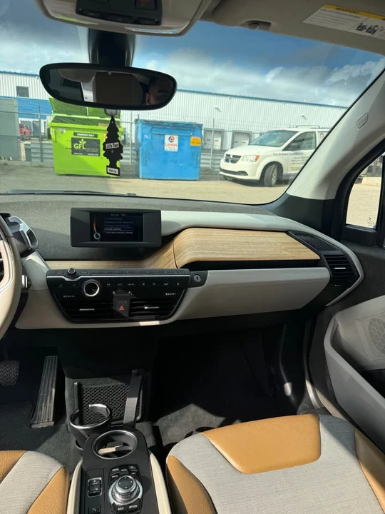 2014 BMW i3 - Image 7 of 10