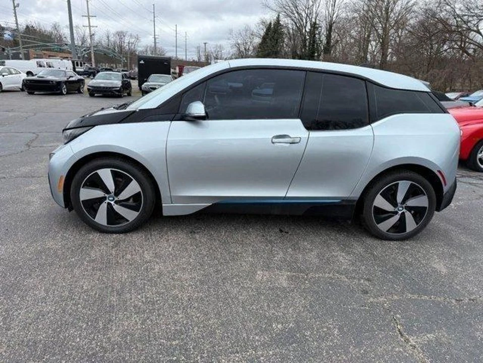 2014 BMW i3 - Image 5 of 15