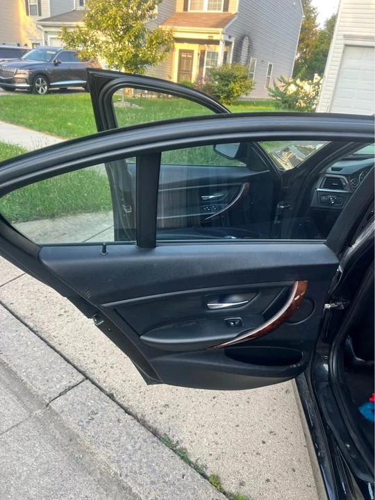 2014 BMW i3 - Image 12 of 18