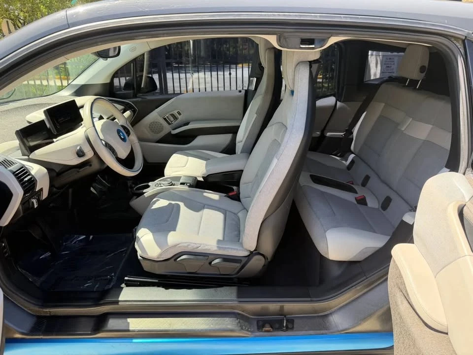 2014 BMW i3 - Image 18 of 20