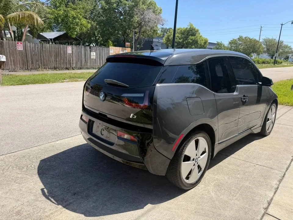2014 BMW i3 - Image 13 of 20