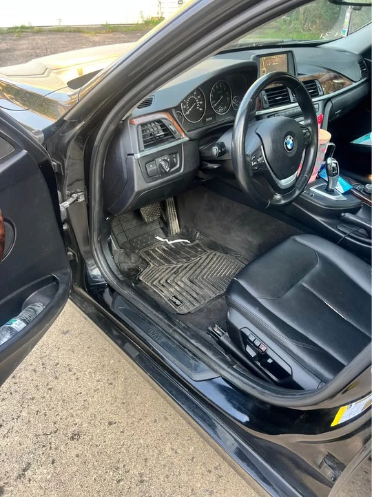 2014 BMW i3 - Image 10 of 18
