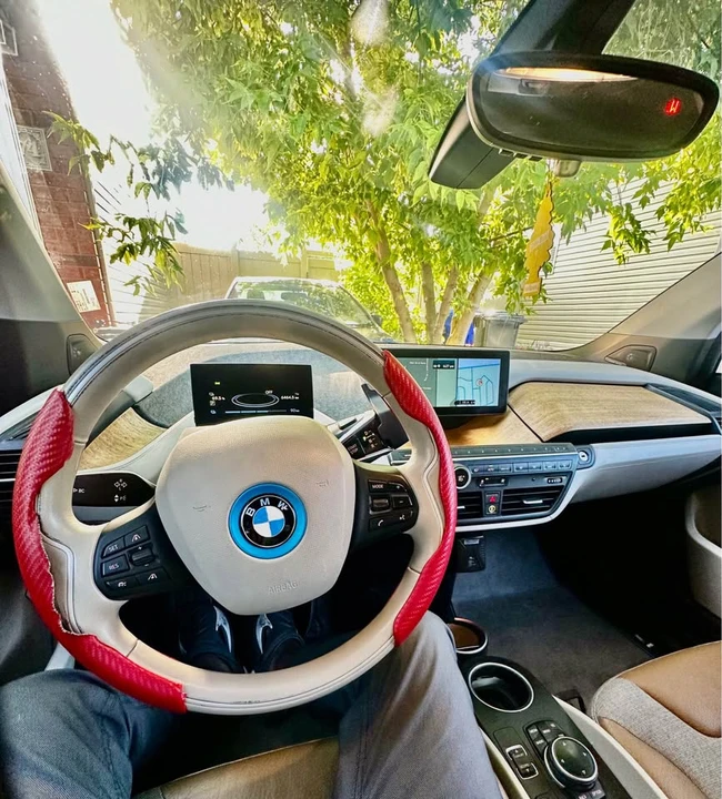 2014 BMW i3 - Image 7 of 9
