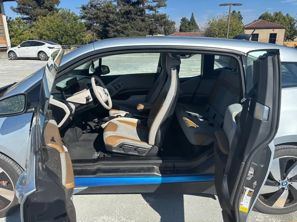 2014 BMW i3 - Image 5 of 8
