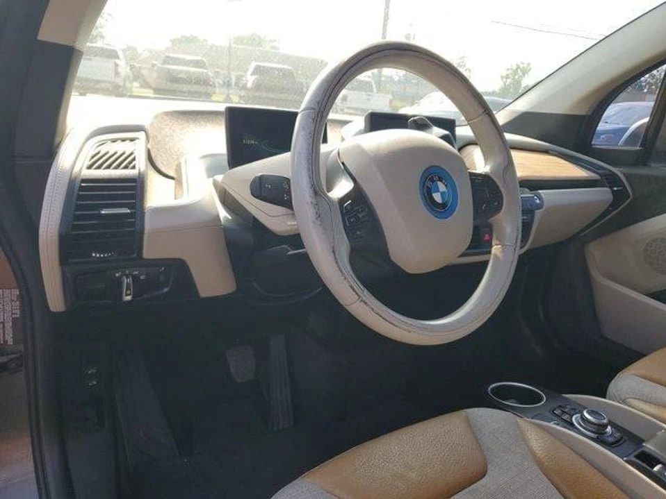 2014 BMW i3 - Image 15 of 20