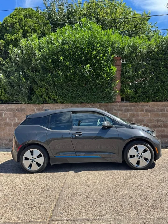 2014 BMW i3 - Image 3 of 12