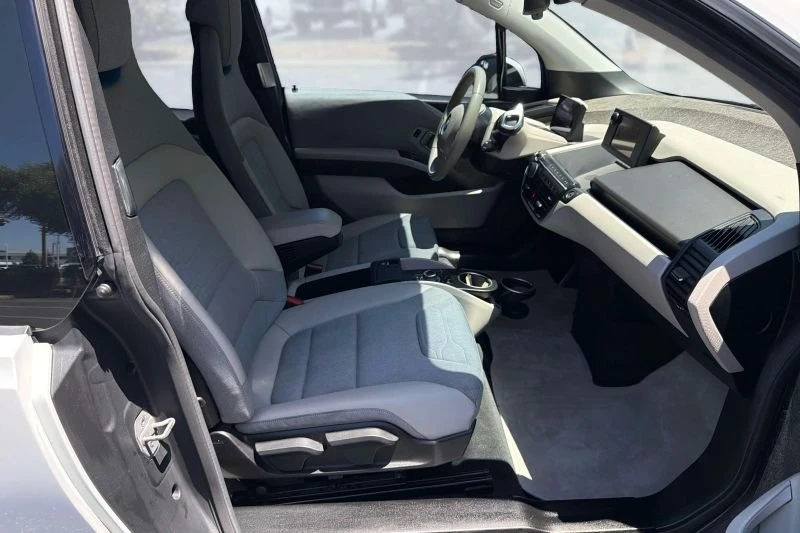 2014 BMW i3 - Image 15 of 20
