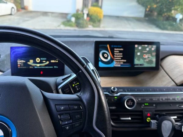 2014 BMW i3 - Image 7 of 8