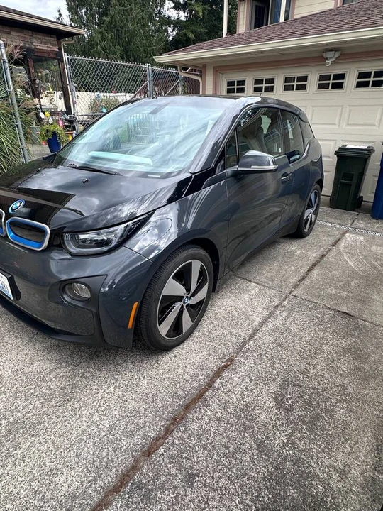 2014 BMW i3 - Image 2 of 10
