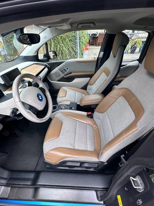 2014 BMW i3 - Image 7 of 10