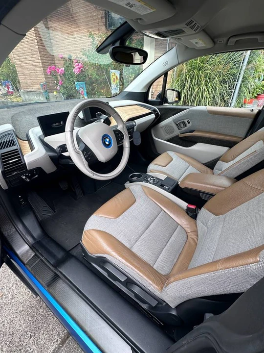 2014 BMW i3 - Image 9 of 10
