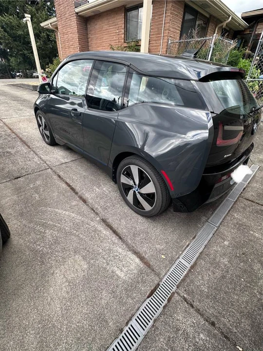 2014 BMW i3 - Image 5 of 10