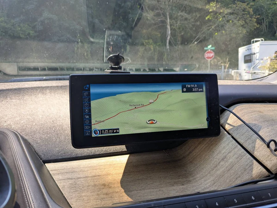 2014 BMW i3 - Image 15 of 17