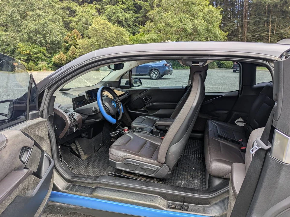 2014 BMW i3 - Image 8 of 17