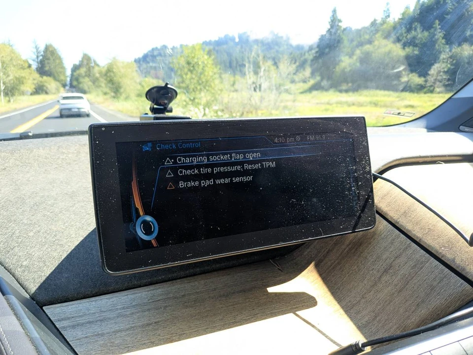2014 BMW i3 - Image 13 of 17