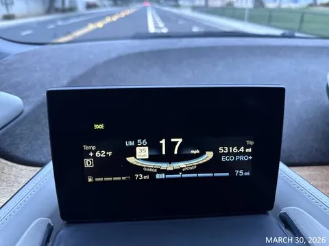 2014 BMW i3 - Image 2 of 2