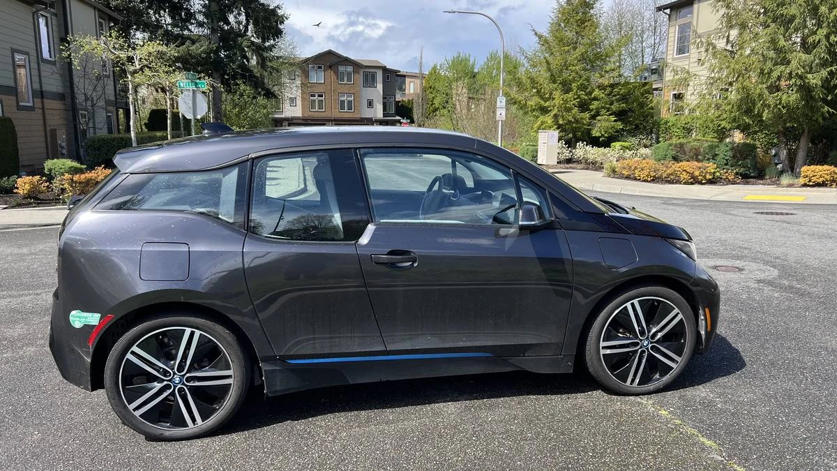 2014 BMW i3 - Image 3 of 15