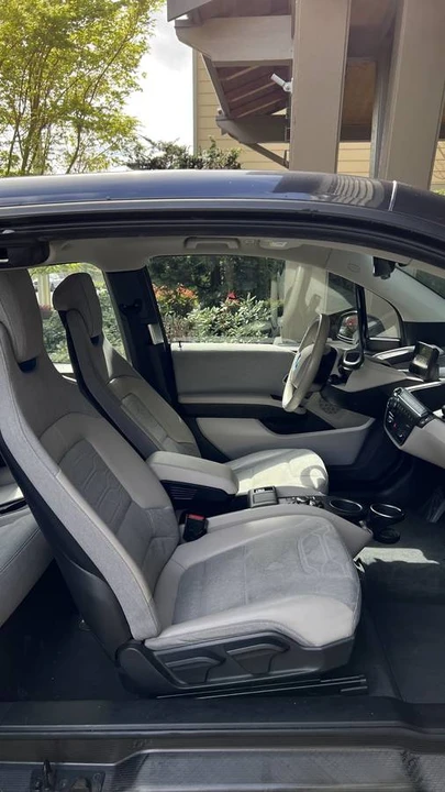 2014 BMW i3 - Image 12 of 15