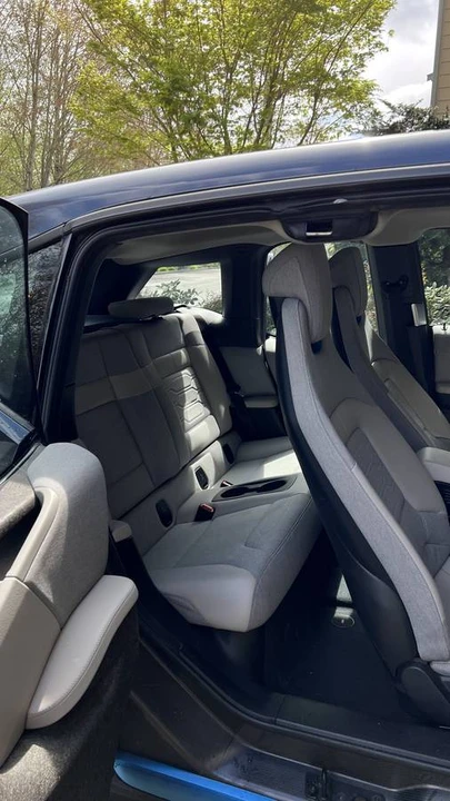 2014 BMW i3 - Image 11 of 15