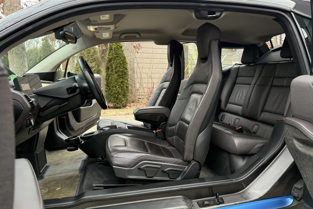 2014 BMW i3 - Image 4 of 7