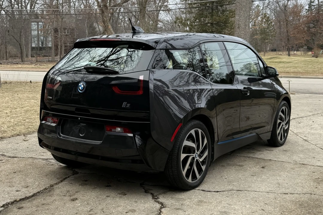 2014 BMW i3 - Image 2 of 7