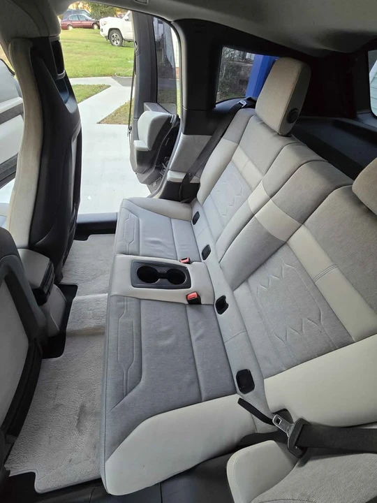 2014 BMW i3 - Image 11 of 18